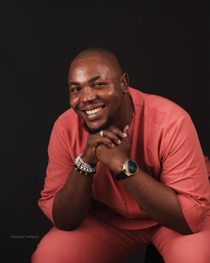 Chente, Emotions Doctor, therapist and mental health advocate, founder of the Safe Space Initiative for Mental Wellbeing.